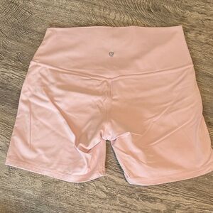 lululemon athletica Women's 6” Light Pink Bike Shorts sz 12